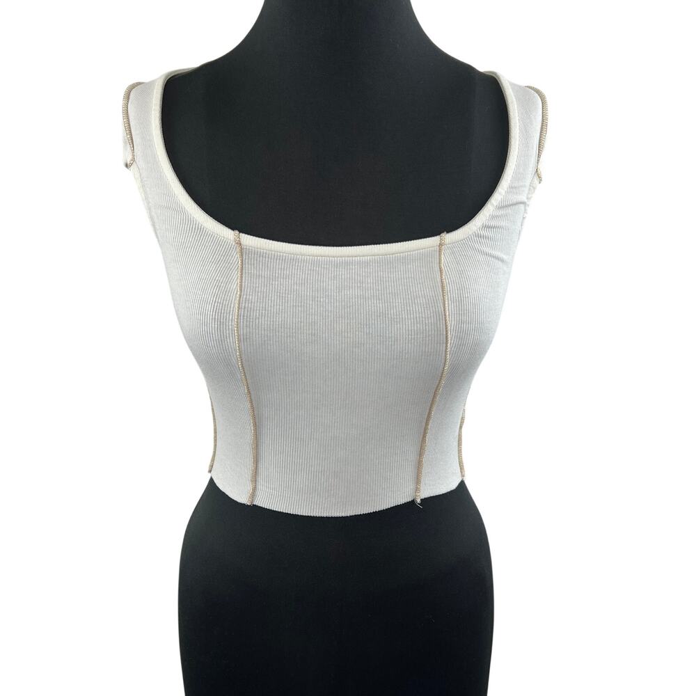 NEW Isalis White Cap Sleeve Scoop Neck Cropped Elise Exposed Stitch Tee Size S